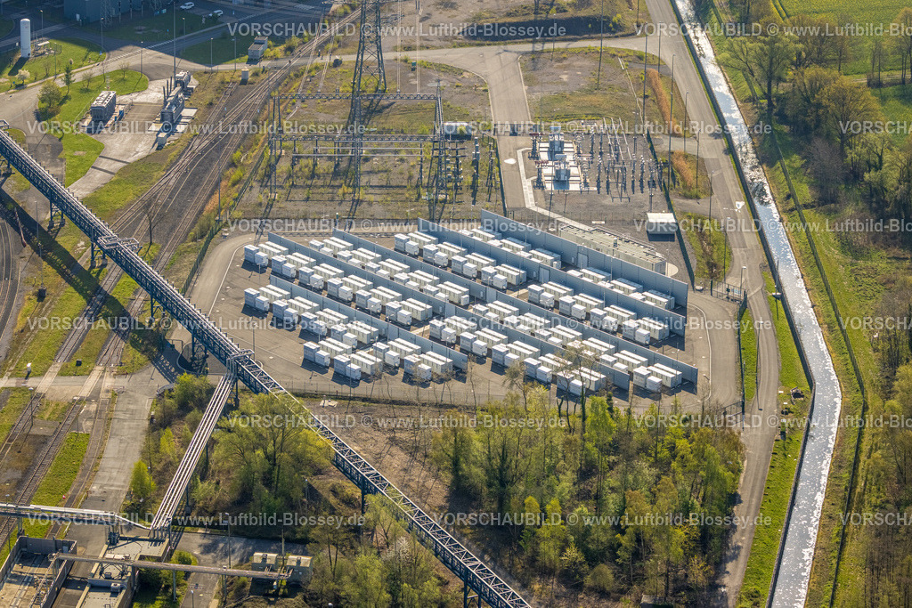 Hamm260400024Uentrop | Luftbild, RWE Kraftwerk Westfalen, Batteriespeicher Stellplatz, Kernkraftwerk THTR-300 (Thorium-Hoch-Temperatur-Reaktor), Hochtemperaturreaktor heliumgekühlt, Kugelhaufenreaktor, Kernkraftwerk und Atomkraftwerk, Uentrop, Hamm, Ruhrgebiet, Nordrhein-Westfalen, Deutschland