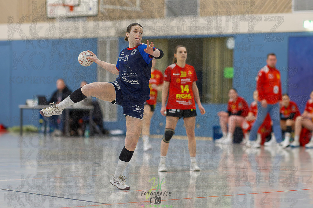 Frauen Regionalliga (HHV); HSG Wettenberg - TV Hüttenberg | Frauen Regionalliga (HHV); HSG Wettenberg - TV Hüttenberg am 06.12.2025 in Launsbach (Wettenberg) (Halle GS Launsbach (Wettenberg))Photo © 2025 - Jörg Heinrich - Realisiert mit Pictrs.com