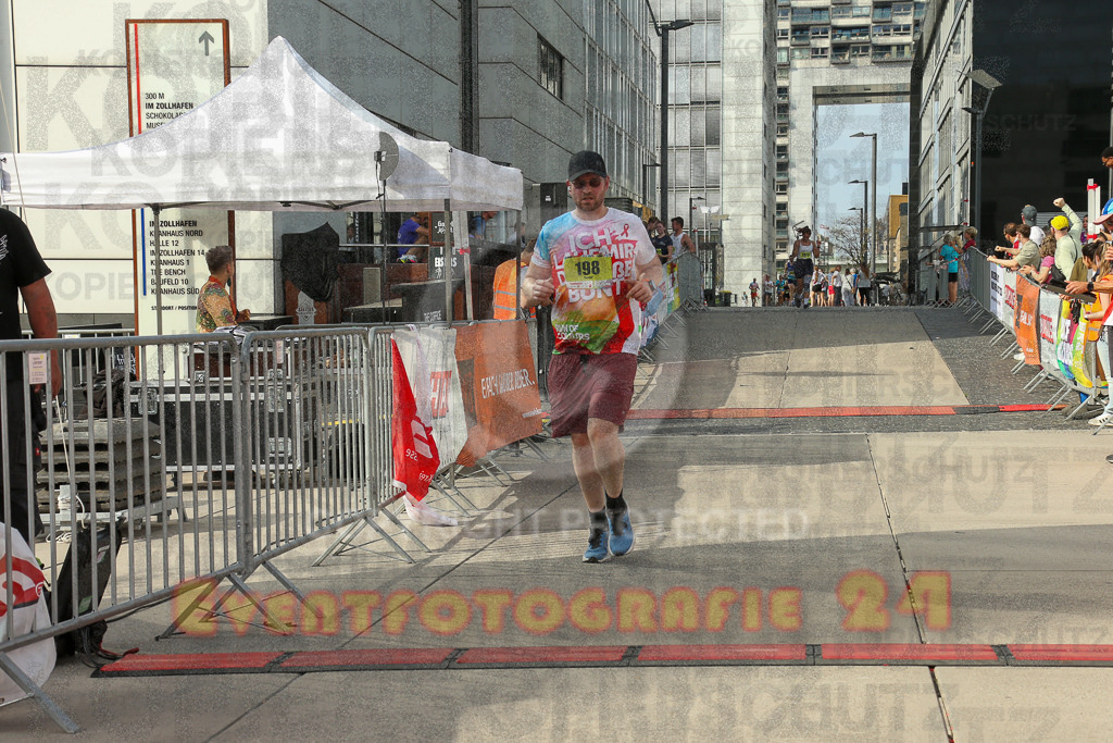 250920_1536_EX1_0159 | Sportfotografie im Rhein-Sieg Kreis, Köln, Bonn, NRW, Rheinland Pfalz, Hessen, etc. Unser Tätigkeitsfeld umfasst den Laufsport vom Volkslauf über den Marathon, Duathlon, Triathon bis zum Ultralauf wie Kölnpfad Ultra oder Schindertrail.