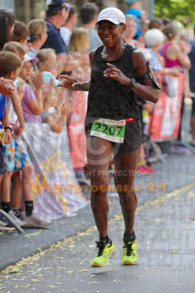 220625_1652_EX1_5241 | Sportfotografie im Rhein-Sieg Kreis, Köln, Bonn, NRW, Rheinland Pfalz, Hessen, etc. Unser Tätigkeitsfeld umfasst den Laufsport vom Volkslauf über den Marathon, Duathlon, Triathon bis zum Ultralauf wie Kölnpfad Ultra oder Schindertrail.
