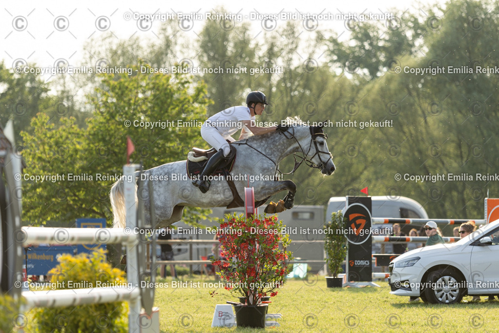 CL5A1261 | Emilia Reinking Fotografie - Realisiert mit Pictrs.com