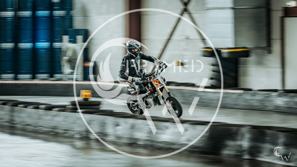 043-5 | cw-framed
