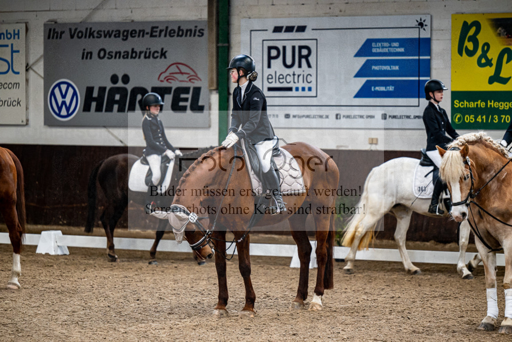 20240310-DOS_1171 | Entdecke hochwertige Reitturnierfotos von Foto Oger. Professionell, emotional und authentisch – jetzt Lieblingsmomente im Shop bestellen.Deutschlandweite Turnierfotografie. - Realisiert mit Pictrs.com
