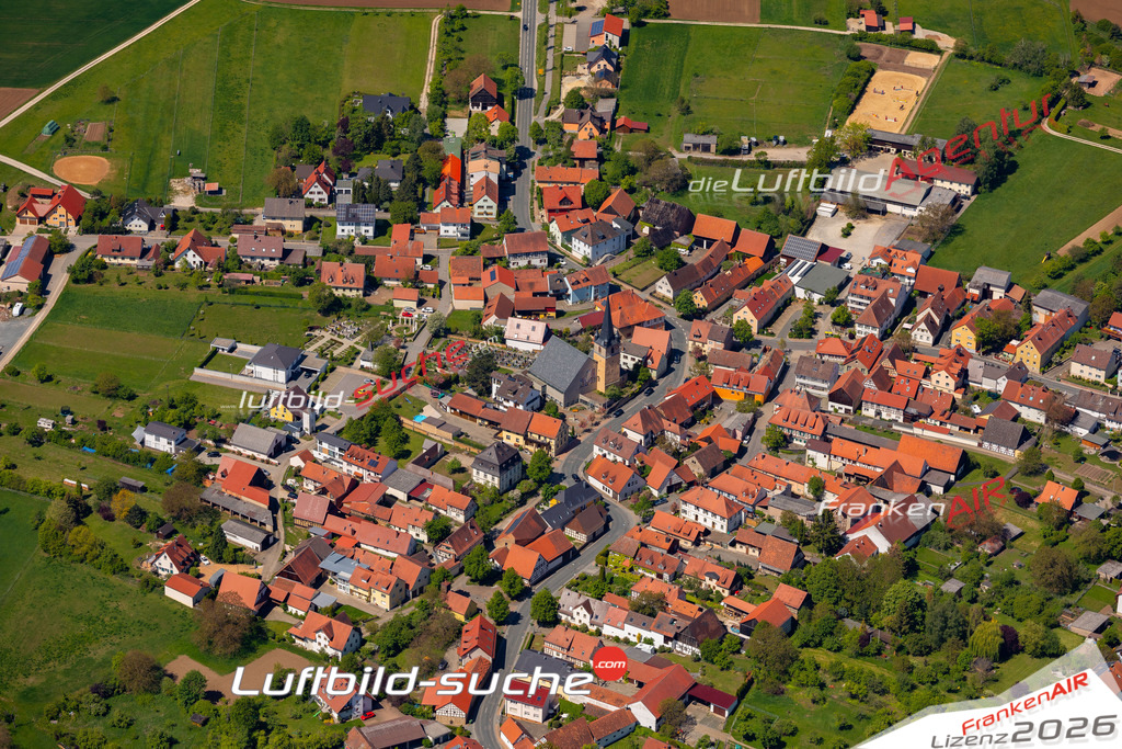 Die Luftbildaufnahme Geisfeld -  wurde 2019 mittels Flugzeug (keine Drohne) erstellt. Perfekte Schärfe und Druck- Ergebnisse- Garantiert!