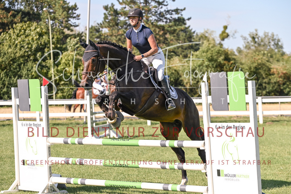 Schugtsche-Düren.2024-11.Mannsch.Springprf.A-62 | Schugtsche Fotografie - Realisiert mit Pictrs.com