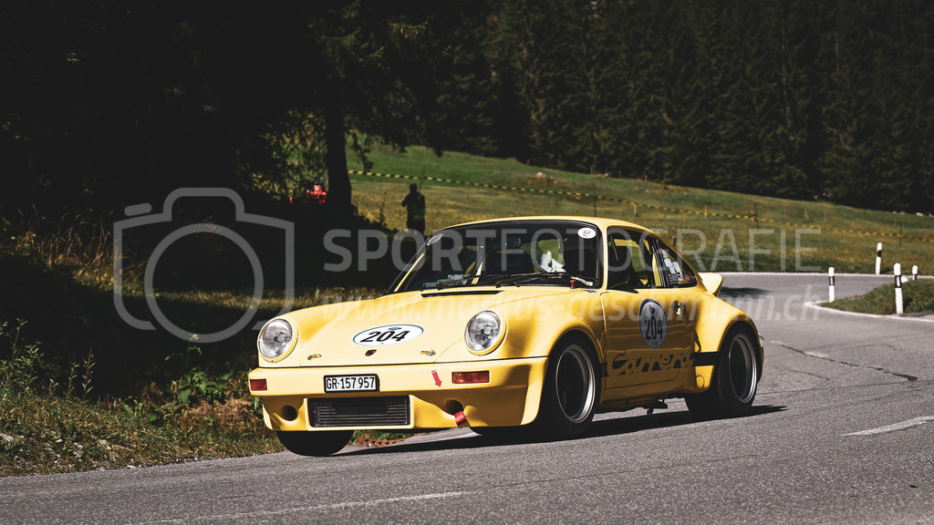 19. Arosa ClassicCar 2023 - 1. September 2023 | 19. Arosa ClassicCar 2023
Arosa, Schweiz
Gansser Franco aus Celerina mit der Startnummer 204 in einem Porsche 911, Jahrgang 1978, in der Klasse Classic Trophy.
@arosaclassiccar, @arosa.official, #arosaclassiccar, #arosa, #76curves, #classiccar
Bild: Sportfotografie Markus Aeschimann | www.markus-aeschimann.ch - Realisiert mit Pictrs.com