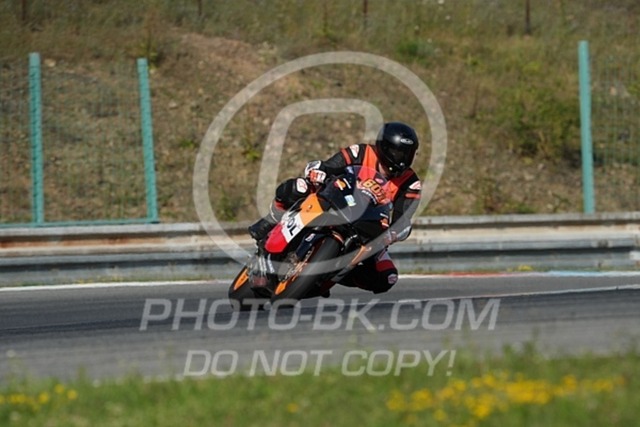 2024_07_19_PBK_15873 | Sportfotografie; SlowMotion; Video; Rennstrecke; Hafeneger; Speer; Racing; RSE; BMW; CBO; Trackday; Motorsportarena; Hockenheimring; Brno; Most; Barcelona; Valencia