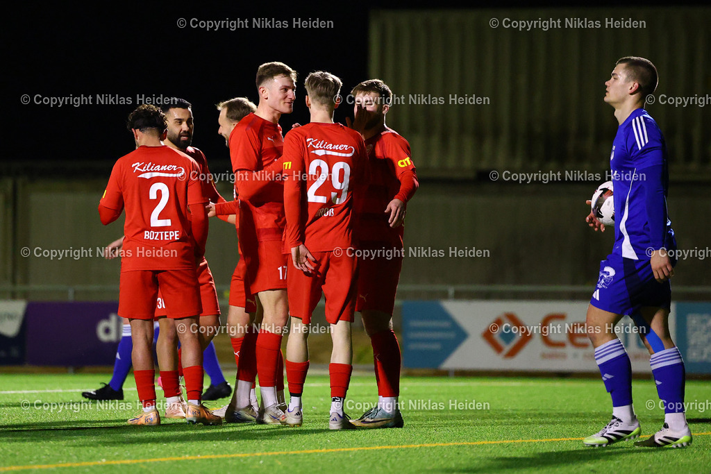 NH_FCKiliaKiel_TuSRotenhof_FlensOberliga_18032026 | #10 Julius Alt (FC Kilia Kiel) bejubelt zusammen mit seinen Teamkollegen seinen Treffer zum 2:0.Fußball I Herren I Flens Oberliga I Saison 2025-2026 I 18. Spieltag I FC Kilia Kiel - TuS Rotenhof I 18.03.2026 I Kilia Stadion