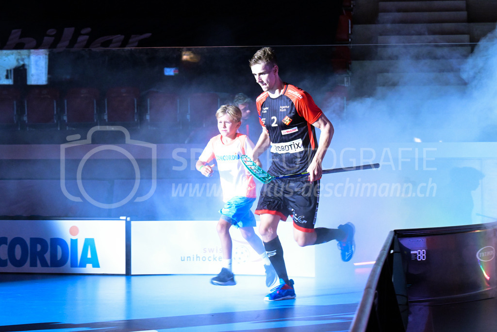 HC Rychenberg vs. Floorball Köniz - 28. August 2022 | HC Rychenberg vs. Floorball Köniz
AXA Arena, Winterthur
Nicola Bischofberger (#2 HC Rychenberg)
Bild: Sportfotografie Markus Aeschimann | www.markus-aeschimann.ch - Realisiert mit Pictrs.com