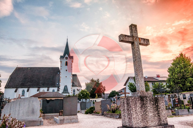 Mitterkirchen_Friedhof | Heimatbilder.at, Bilder aus unserem Daheim für dein Daheim. Für Sonderwünsche bitte das Kontaktformular auf www.heimatbilder.at benutzen. - Realisiert mit Pictrs.com