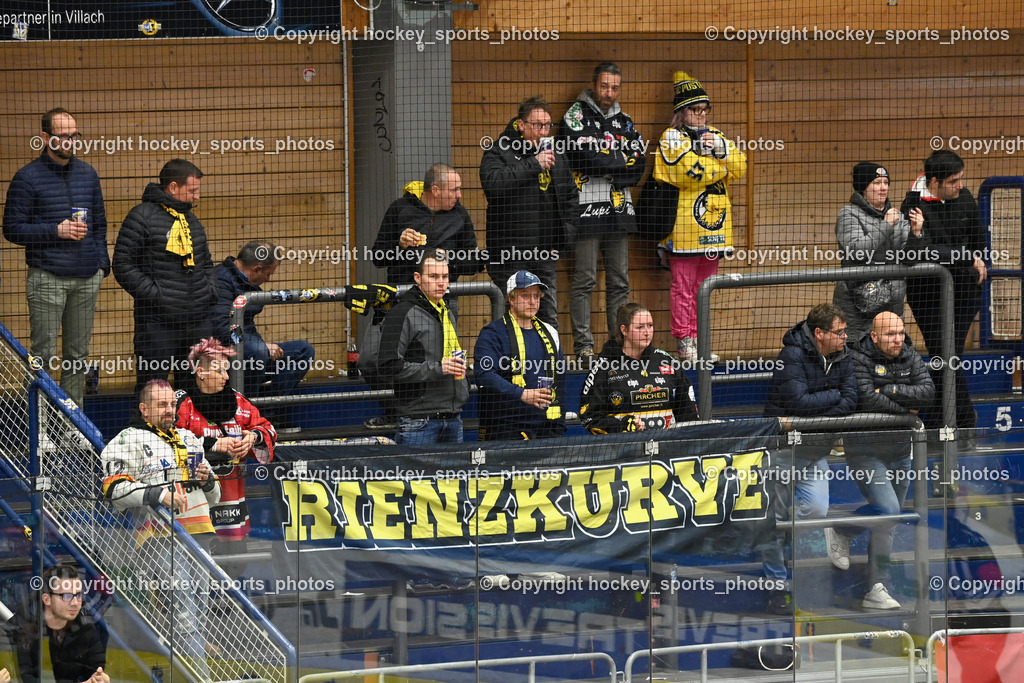 EC IDM Wärmepumpen VSV vs. HC Pustertal | HC Pustertal Fans, EC IDM Wärmepumpen VSV vs. HC Pustertal, EC IDM Wärmepumpen VSV vs. HC Pustertal am 15.11.2024 in Villach (Stadthalle Villach), Austria, (Photo by Bernd Stefan)