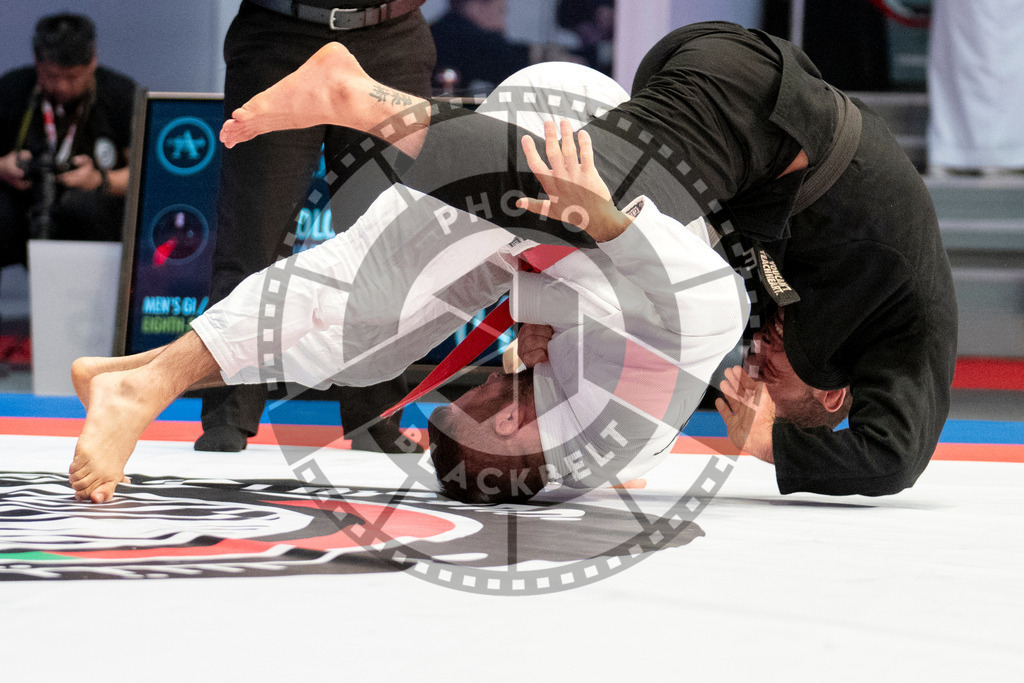20231107PBB3953 | Fighters compete during the AJP World Master Championship in the Mubadala Arena in Abu Dhabi, Arab United Emirates, on November 7, 2023.