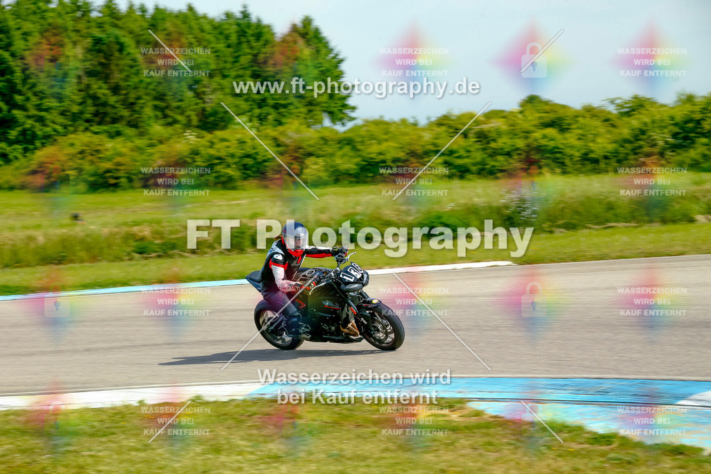 _MOT0653 | Hier findet Ihr Bilder von Touristenfahrten auf der Nürburgring Nordschleife oder von anderen Veranstaltungen die ich besucht habe. Viel Spass beim Durch Schauen 