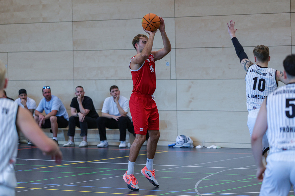 Pro A BAYER GIANTS vs Leichlinger TV  Test-112 | Fotos von Basketballspielen aus dem Raum NRW fotografiert von Gero Mueller-Laschet und Daniel Schaefer - Realisiert mit Pictrs.com