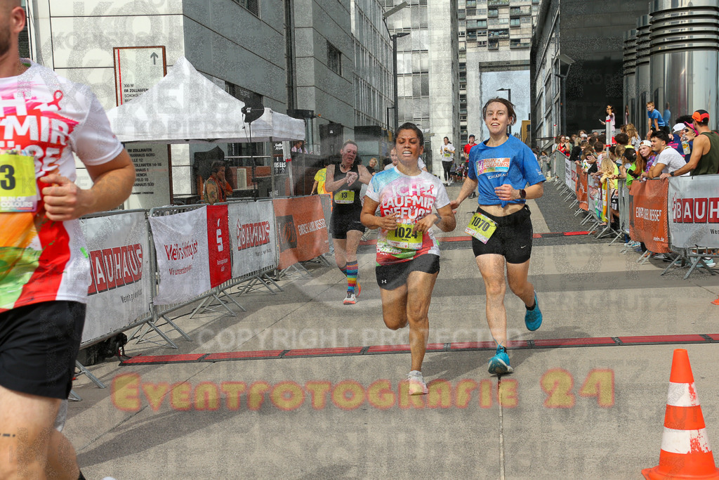 250920_1328_EX1_4851 | Sportfotografie im Rhein-Sieg Kreis, Köln, Bonn, NRW, Rheinland Pfalz, Hessen, etc. Unser Tätigkeitsfeld umfasst den Laufsport vom Volkslauf über den Marathon, Duathlon, Triathon bis zum Ultralauf wie Kölnpfad Ultra oder Schindertrail.