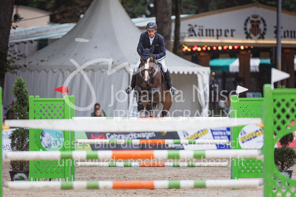 220911_OWLCh_MediumTour-227 | Deine schönsten Turniermomente als professionelle Fotos! Entdecke hochwertige Pferdesport-Fotografie im Online-Shop. Jetzt Fotos finden & bestellen!