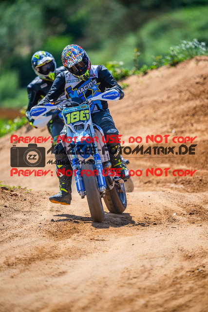 MaZZes_FotoMatrix_240511_6007705_3689 | S2