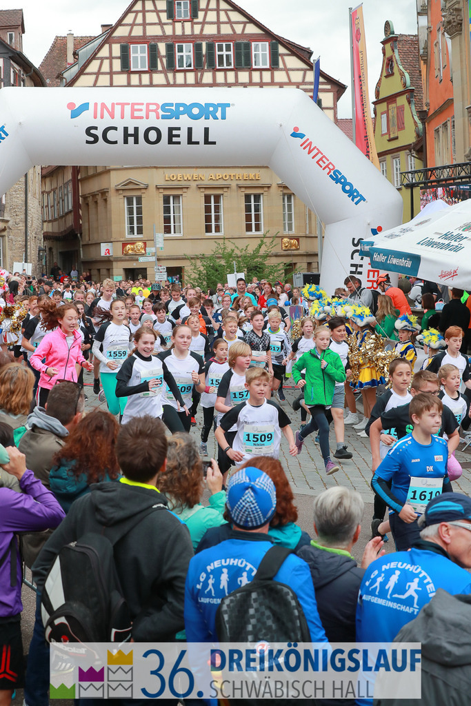 Stadtwerke Schüler und Jugendlauf 1,7km | 3koenigslauf 2022 Stadtwerke Schüler und Jugenlauf 1,7km - Realisiert mit Pictrs.com