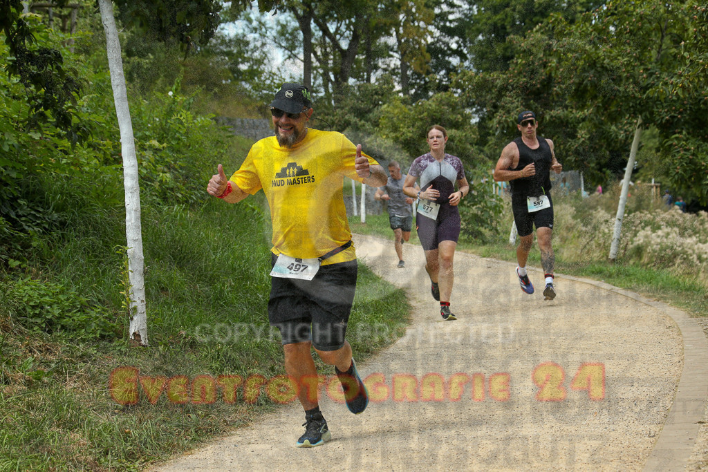 250824_1415_EX1_5549 | Sportfotografie im Rhein-Sieg Kreis, Köln, Bonn, NRW, Rheinland Pfalz, Hessen, etc. Unser Tätigkeitsfeld umfasst den Laufsport vom Volkslauf über den Marathon, Duathlon, Triathon bis zum Ultralauf wie Kölnpfad Ultra oder Schindertrail.