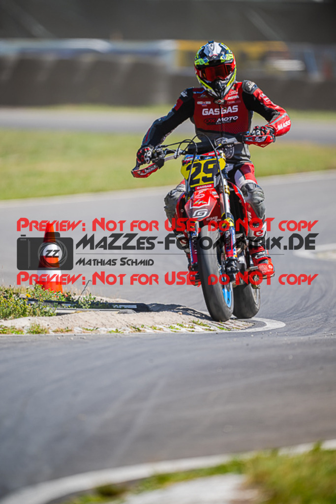 MaZZes_FotoMatrix_220702_1124 | S1