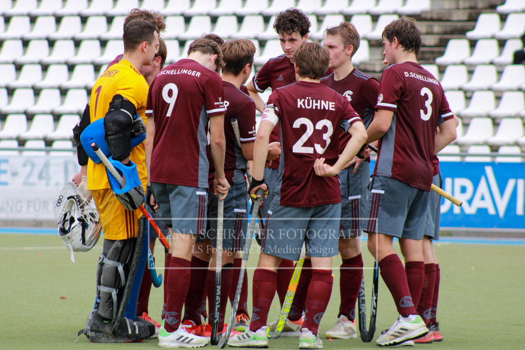 Ecken Besprechung München , Mannheimer HC - Münchner Sportclub , Saison 2022/2023 | lanaschraderfotografie - Realisiert mit Pictrs.com