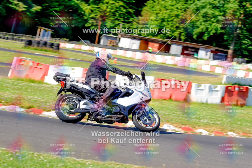 _MOT8908 | Hier findet Ihr Bilder von Touristenfahrten auf der Nürburgring Nordschleife oder von anderen Veranstaltungen die ich besucht habe. Viel Spass beim Durch Schauen 