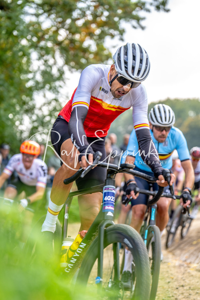 Ralf Eppink Photography 20251012_DSC03600 | Sportfotografie, Eventfotografie, Porträtfotografie, Radsport Fotograf, Triathlon Fotograf, Düsseldorf Fotograf, Köln Fotograf, Actionfotografie, Teamfotografie, Peoplefotografie, Business Portraits, Veranstaltungsfotografie, Reportagefotografie - Realisiert mit Pictrs.com