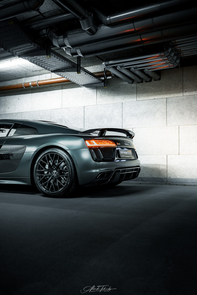 R6AT2331 _Alexander Tschuncky | Audi R8 V10 - Realisiert mit Pictrs.com
