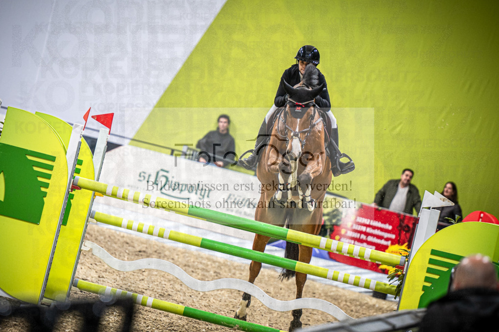 DOS_1917 | Entdecke hochwertige Reitturnierfotos von Foto Oger. Professionell, emotional und authentisch – jetzt Lieblingsmomente im Shop bestellen.Deutschlandweite Turnierfotografie. - Realisiert mit Pictrs.com