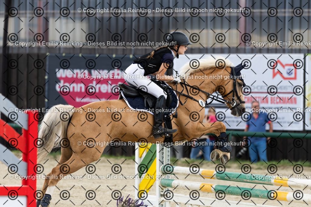 CL5A9025 | Emilia Reinking Fotografie - Realisiert mit Pictrs.com