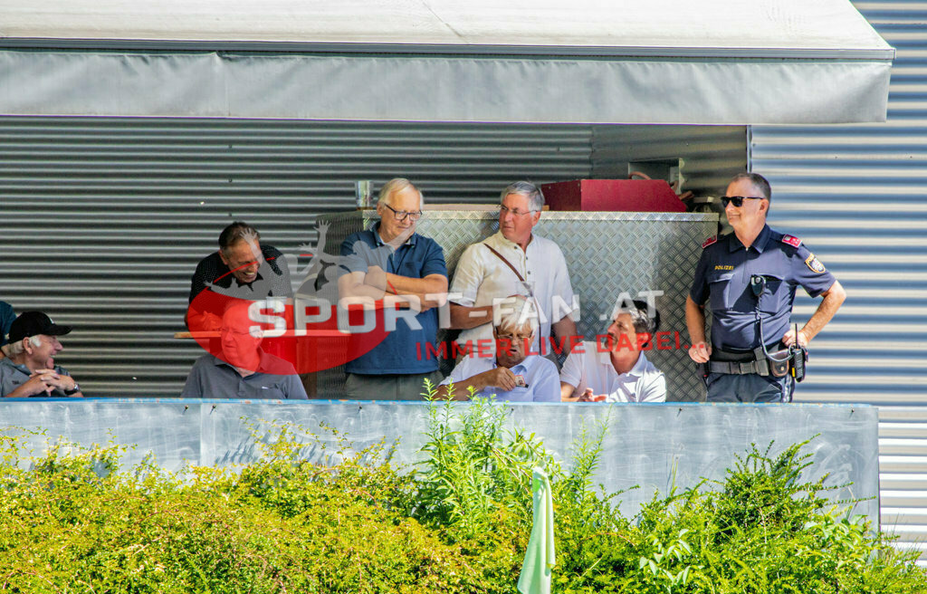 ASV Klagenfurt - Donau Klagenfurt | Zuschauer ; ASV Klagenfurt - Donau Klagenfurt am 31.07.2022 in Klagenfurt
(ASV Platz Annabichl), AUSTRIA, (Photo by Ernst Krawagner sport-fan.at) - Realisiert mit Pictrs.com