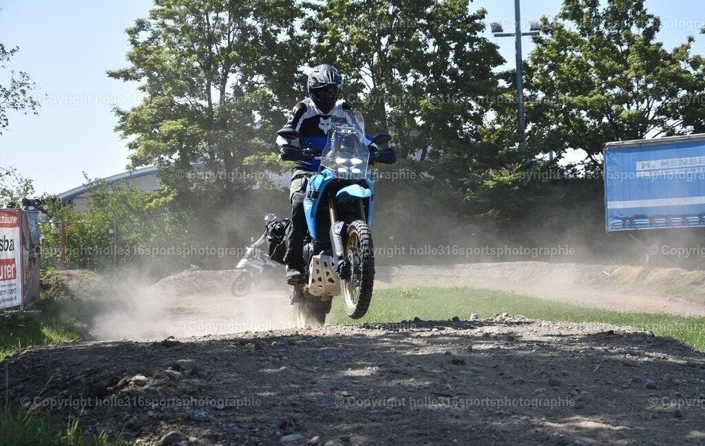 DSC_0164 | Sportfotografie , Motorsport, Motoross, Reitsport, Mointainbike, Enduro,
Landschaft , Outdoor, Eventfotografie, Landschaft, Bilder online bestellen - Realisiert mit Pictrs.com