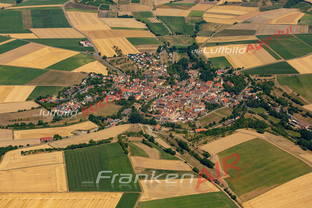 ippesheim-luftbild-2022-7806 | Aktuelles Luftbild von  Ippesheim - Die Luftaufnahme wurde 2022 mittels UL-Flugzeug erstellt ( keine Drohne ) - hochauflösende Kamera-Systeme von  Canon -
Beste Qualität - Für grossformatige Ausdrucke geeignet. Die Geschenkidee !