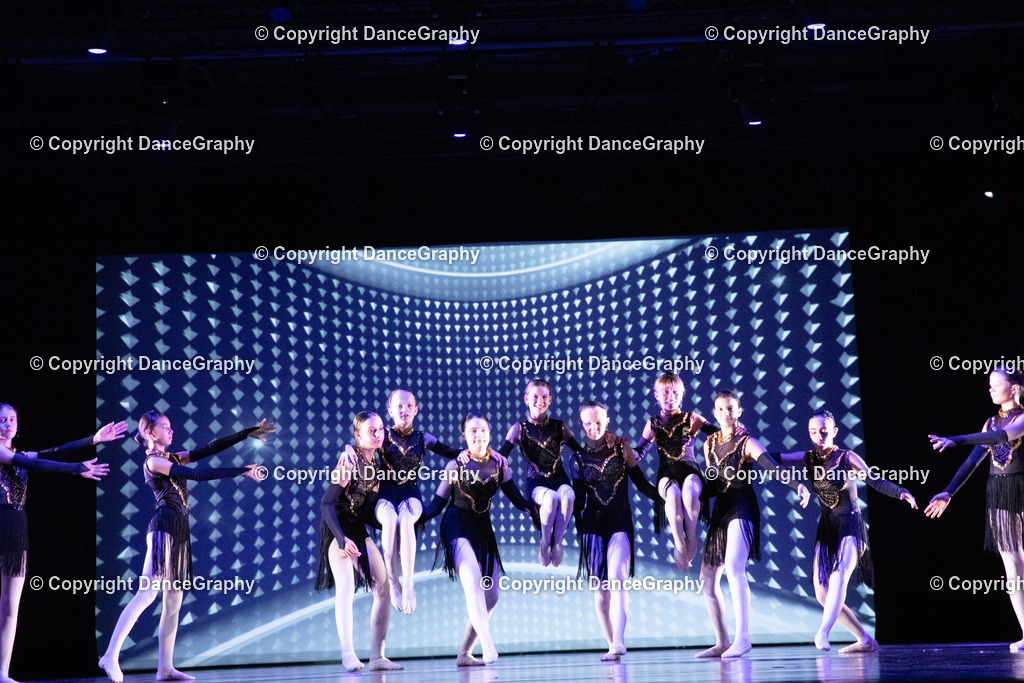 GPHY6208 | DanceGraphy - Realisiert mit Pictrs.com