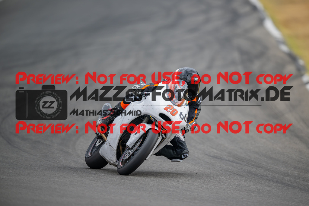 MaZZes-Fotomatrix-20260809-586192 | R1