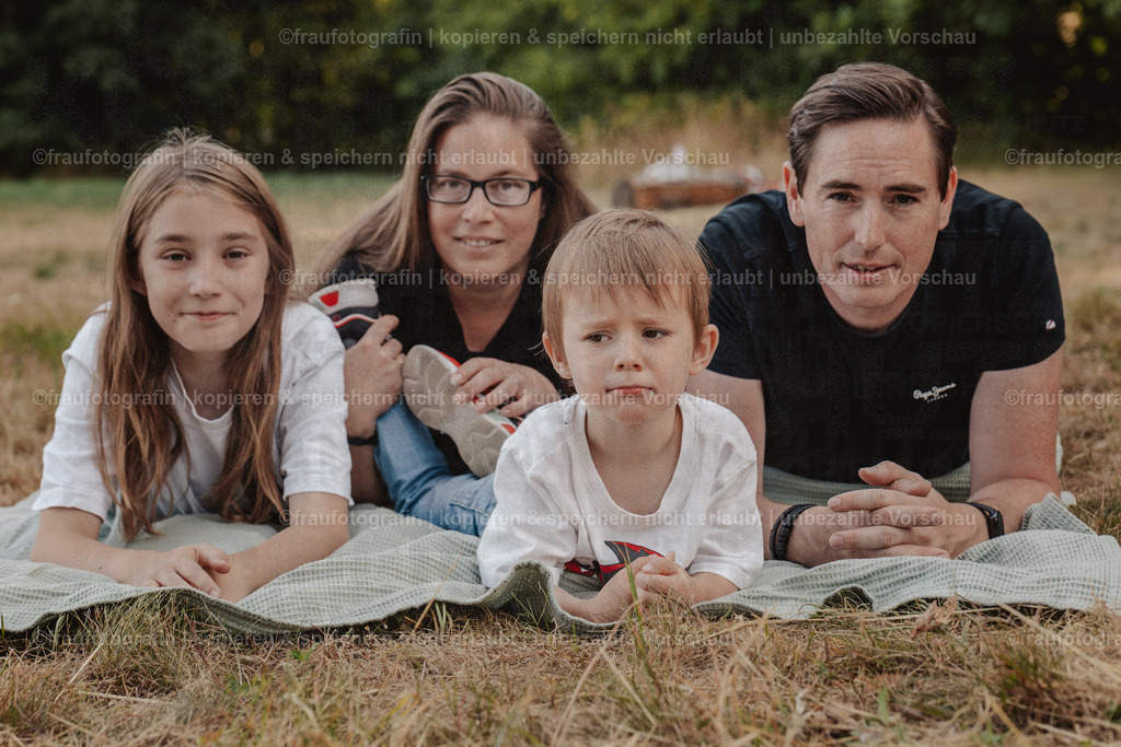 Fraufotografin_O3A2572 | Isabelle Schiminski ist ein Kitafotograf für Wiesbaden, Rheingau, Kiedrich, Untertaunus, Bad Schwalbach, Taunusstein und Mainz