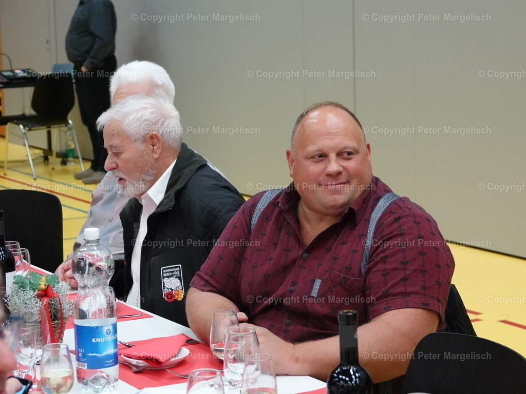 DSC05905 | Schwingen - Realisiert mit Pictrs.com