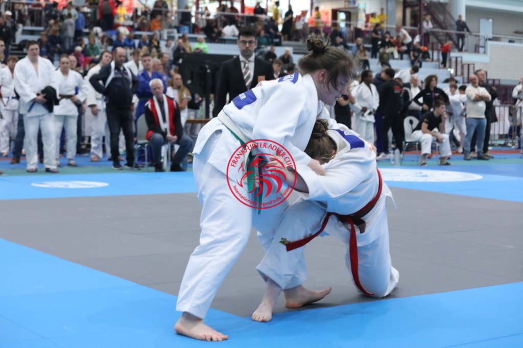 1J7A2902 | Fotos vom Adler Cup - Pictures from Adler Cup

Hier findet Ihr alle Eindrücke und großen Momente der Adler Cup Wochenenden. Here you will find all impressions and great moments of the Adler Cup weekends. - Realisiert mit Pictrs.com