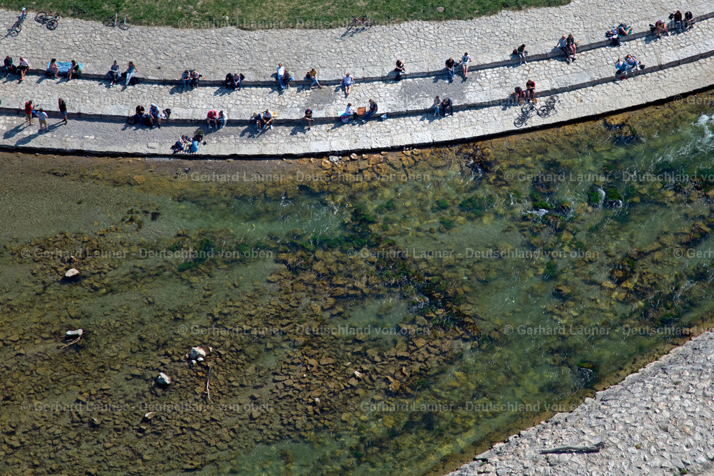 4025041 | Freizeit an der Isar an der Reichenbachbrücke, München im Bundesland Bayern