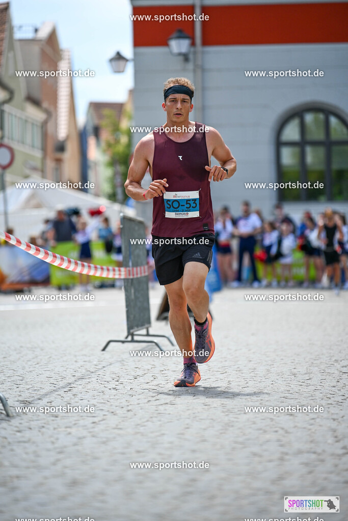 SZI_6766 | Stadttriathlon Erding 2025. #yourpictrs #sportshot_your_pictrs @Sportshotphotography #stadttriathlonerding Copyright: www.sportshot.de