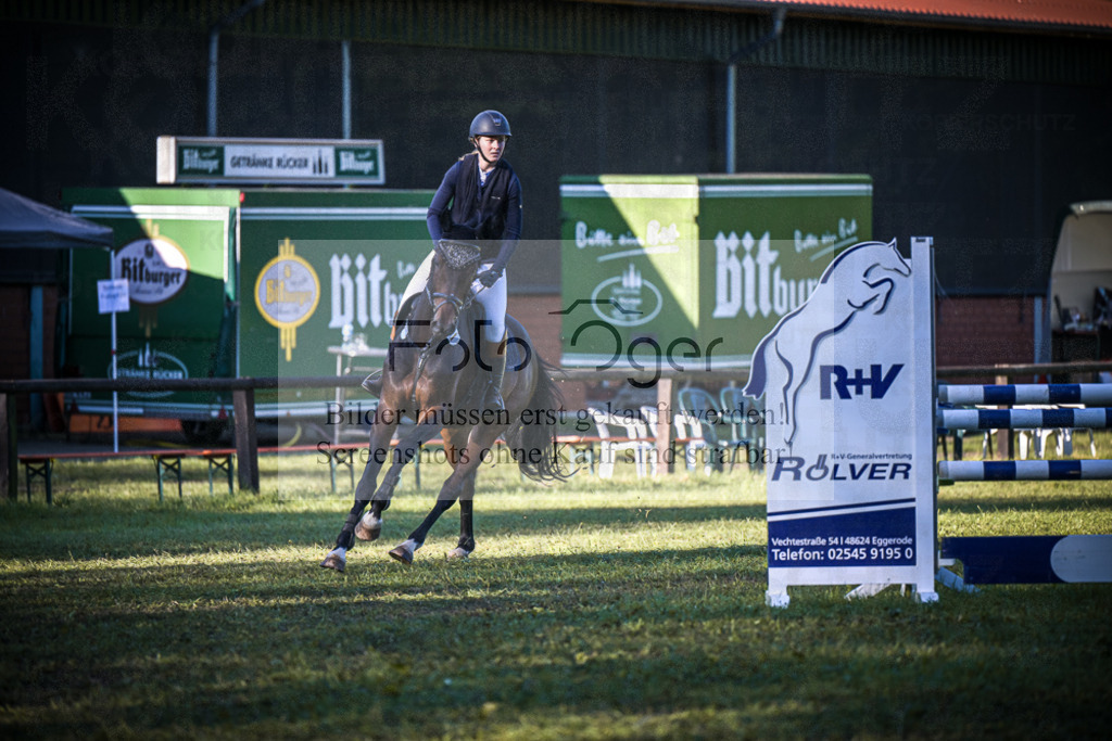 DOS_0050 | Entdecke hochwertige Reitturnierfotos von Foto Oger. Professionell, emotional und authentisch – jetzt Lieblingsmomente im Shop bestellen.Deutschlandweite Turnierfotografie. - Realisiert mit Pictrs.com