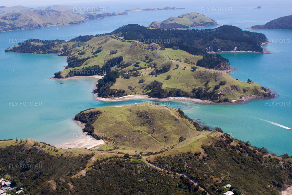 Vue aérienne: Vue de la ville à le quartier Wyuna Bay in Coromandel dans le département Waïkato, Nouvelle-Zélande.Photo: IMG_55686.jpg prise le 12/01/2013 par Werner Riehm/FLY-FOTO.euRésolution de l'original: 4166 x 2777 px
