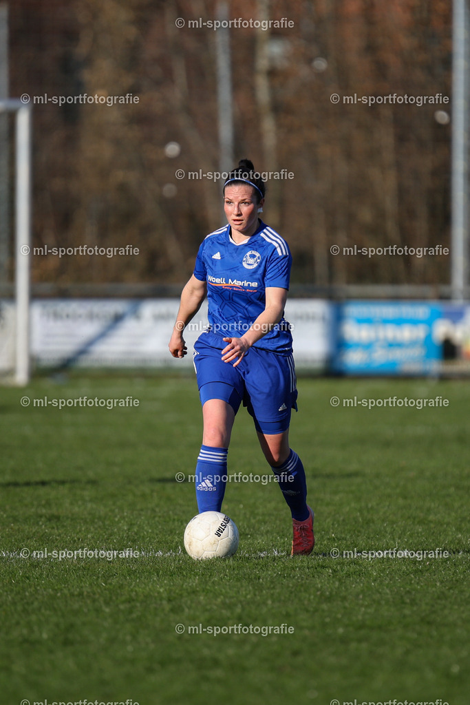 Fußball I Frauen I Saison 2025/2026 I Oberliga Schleswig-Holstein I 14. Spieltag I Merkur Hademarschen - SSC Hagen Ahrensburg | ml-sportfotografie - Realisiert mit Pictrs.com