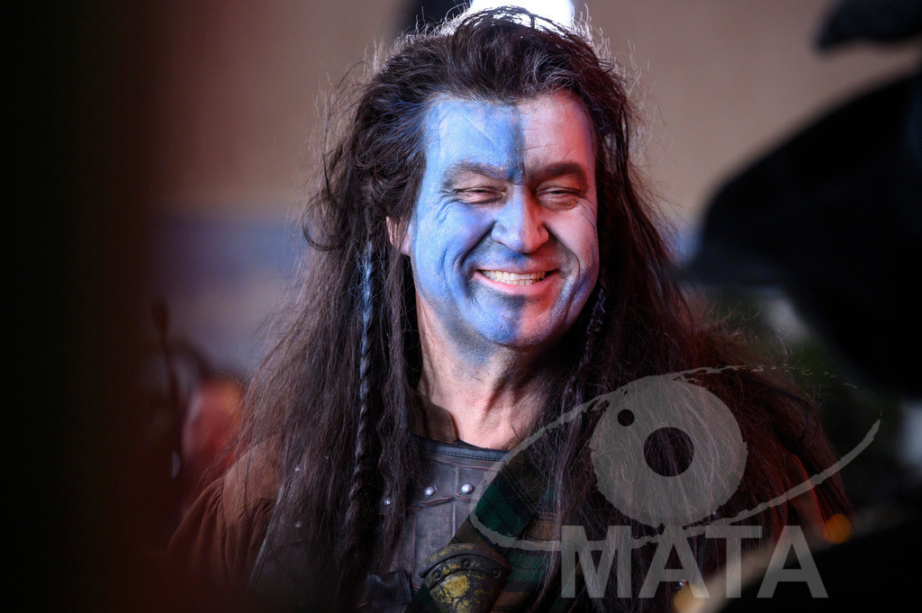 _DWI9701 | MATA IndoCon - Realisiert mit Pictrs.com