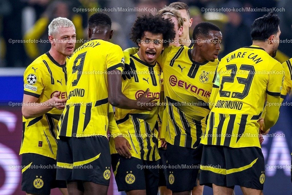 UCL04032501004 | 04.03.2025, Fußball, UEFA Champions League, Borussia Dortmund - OSC Lille, Signal Iduna Park, Runde der 16, Saison 2024 2025: Torjubel nach dem 1:0 durch Torschütze Karim Adeyemi (BVB #27)