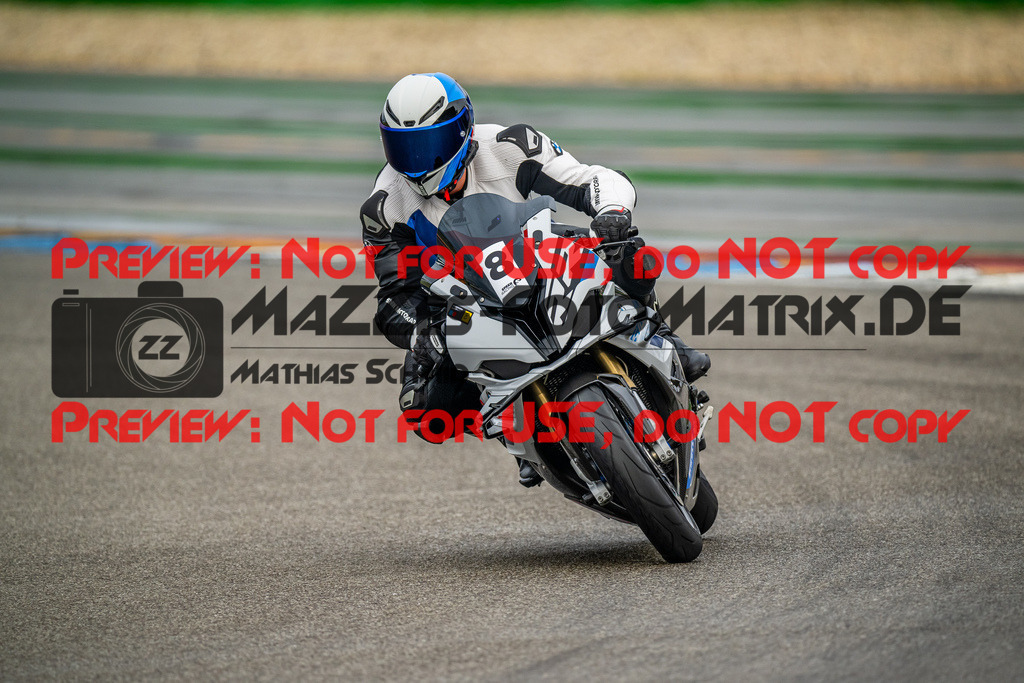 MaZZes_Fotomatrix_20240401_6007705_3686 | Fotograf Mathias Schmid
Sportfotograf,
Eventfotograf,
Hochzeitsfotograf,
Portraitfotograf