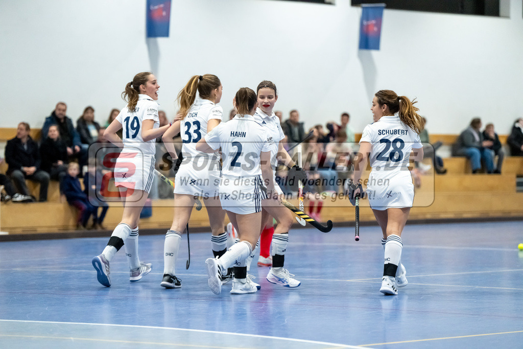 HK_20250111_101494 | 1. Bundesliga Halle Damen Düsseldorfer Hc - Club Raffelberg am 11.1.2025 Halle DHC, Düsseldorf ,