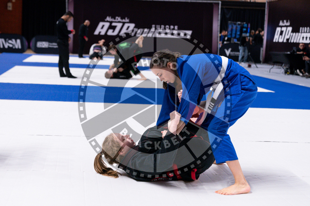 20241013PBB1159 | Athletes compete during the AJP Tour Europe Continental Jiu-Jitsu Amateurs & Masters Championship on October 13, 2024 in Almere near Amsterdam, Netherlands. © Chiara Dazi / photoblackbelt