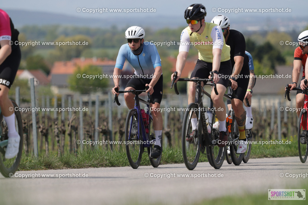 368A4422 | Neusiedlersee Radmarathon 2026@sportshot_your_pictrs #yourpictures#roadtowm2029 #nrm #neusiedlerseeradmarathon #neusiedlersee #neusiedlerseetourismus #burgenland #mörbisch #nrm26 #burgenlandtourismus #voglundco #poweredbyburgenlandtourismus #radsport #rad #marathon #ucigranfondo #visitburgenland #ucigranfondoworldseries