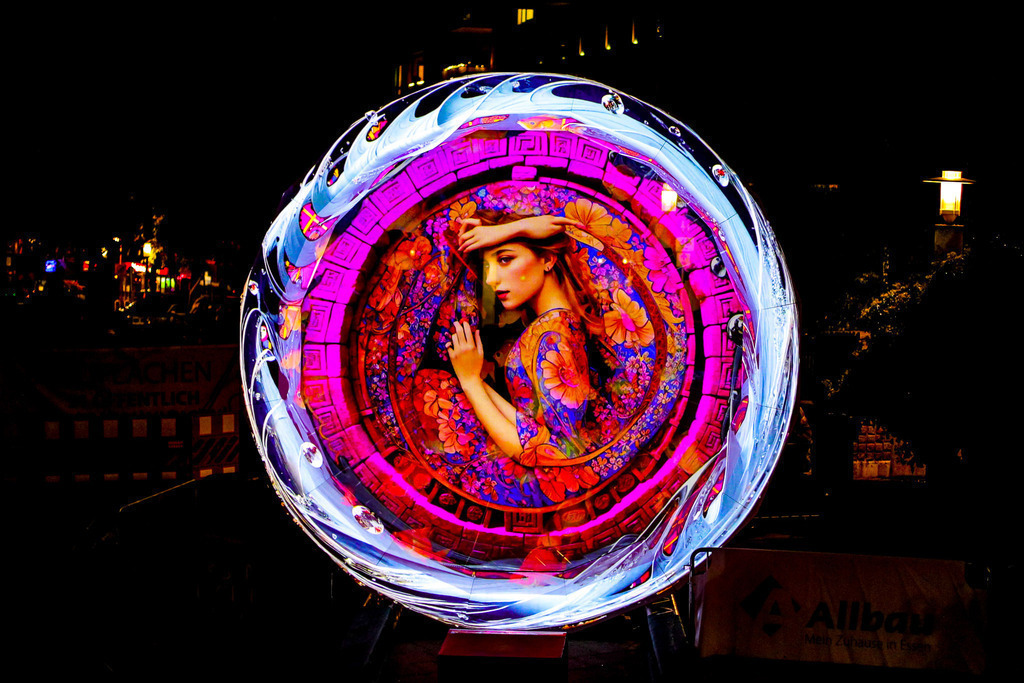 16 Gate of Worlds_011 | Bildergalerie von Sport-Ereignissen aber auch von weiteren spannenden Dingen - nicht nur vom Niederrhein. In Anlehnung an den bekannten Spruch von Hanns Dieter Hüsch heißt das Motto: "Niederrhein ist überall".  - Realisiert mit Pictrs.com